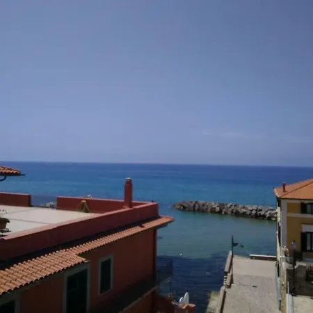 Casa Vacanze Mareluna
